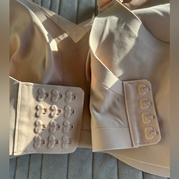 Honeylove Crossover bra - Picture 10 of 10